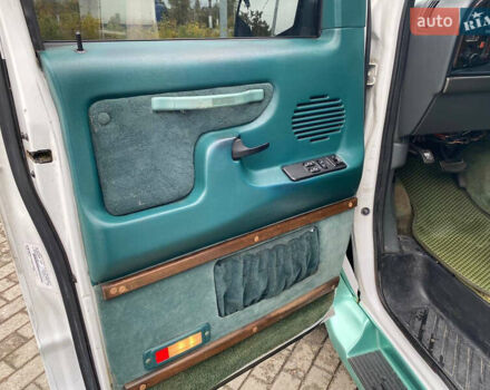 Форд Эколайн 1996 в Житомире на Automoto.ua Белый Форд Эколайн, объемом двигателя 5.8 л и пробегом 280 тыс. км за 14900 $, фото 21 на Automoto.ua