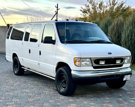 Білий Форд Еколайн, об'ємом двигуна 4.6 л та пробігом 10 тис. км за 14000 $, фото 1 на Automoto.ua