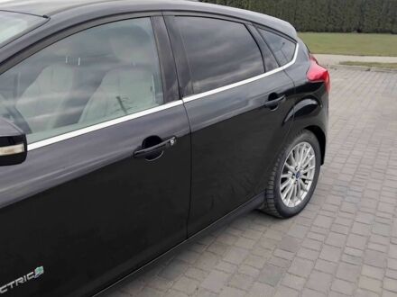 Черный Форд Эколайн, объемом двигателя 0 л и пробегом 111 тыс. км за 5500 $, фото 1 на Automoto.ua