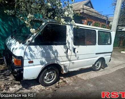Белый Форд Эконован, объемом двигателя 1.4 л и пробегом 150 тыс. км за 1300 $, фото 2 на Automoto.ua