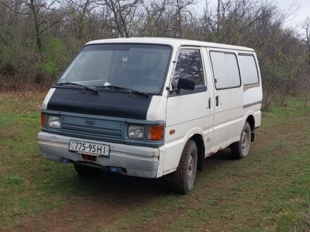 Форд Эконован 1989 в Николаеве на Automoto.ua Белый Форд Эконован, объемом двигателя 2 л и пробегом 200 тыс. км за 1000 $, фото 1 на Automoto.ua