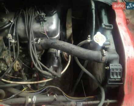 Красный Форд Эконован, объемом двигателя 0 л и пробегом 456 тыс. км за 828 $, фото 1 на Automoto.ua