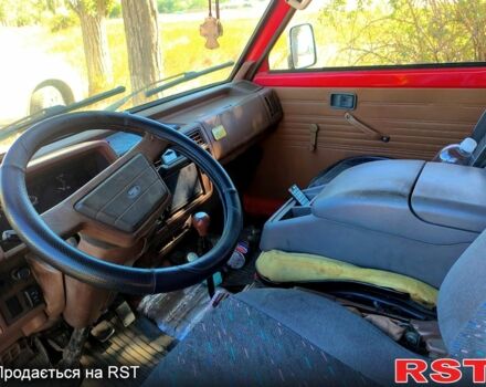 Форд Еконован 1987 у Миколаєві на Automoto.ua Червоний Форд Еконован, об'ємом двигуна 1.4 л та пробігом 350 тис. км за 2700 $, фото 1 на Automoto.ua