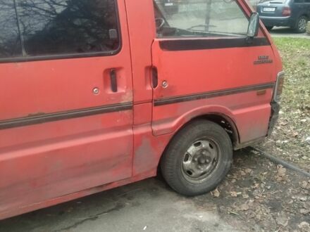 Красный Форд Эконован, объемом двигателя 0 л и пробегом 456 тыс. км за 828 $, фото 1 на Automoto.ua