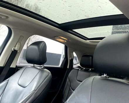 Белый Форд Эдж, объемом двигателя 2 л и пробегом 276 тыс. км за 12500 $, фото 29 на Automoto.ua