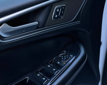 Белый Форд Эдж, объемом двигателя 2.7 л и пробегом 168 тыс. км за 17400 $, фото 6 на Automoto.ua