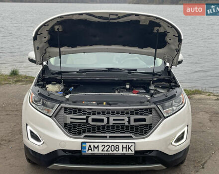 Білий Форд Едж, об'ємом двигуна 3.5 л та пробігом 153 тис. км за 16999 $, фото 15 на Automoto.ua