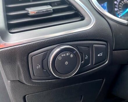 Белый Форд Эдж, объемом двигателя 2 л и пробегом 276 тыс. км за 12500 $, фото 24 на Automoto.ua