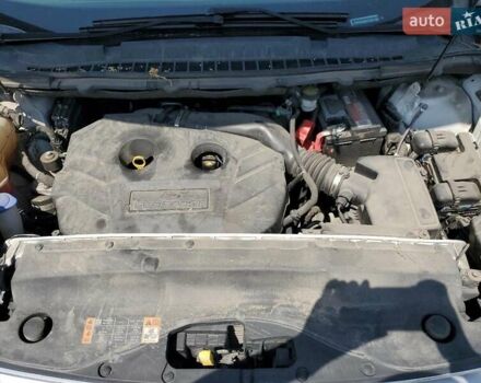 Белый Форд Эдж, объемом двигателя 2 л и пробегом 81 тыс. км за 2900 $, фото 11 на Automoto.ua