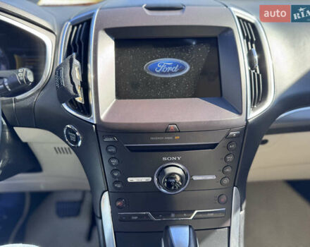 Білий Форд Едж, об'ємом двигуна 2 л та пробігом 143 тис. км за 18200 $, фото 26 на Automoto.ua