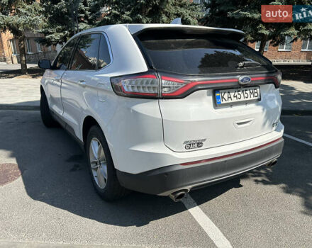 Белый Форд Эдж, объемом двигателя 2 л и пробегом 127 тыс. км за 15500 $, фото 6 на Automoto.ua
