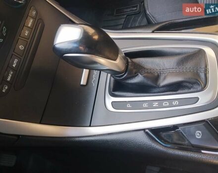 Білий Форд Едж, об'ємом двигуна 2 л та пробігом 116 тис. км за 14600 $, фото 9 на Automoto.ua