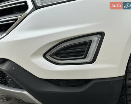 Белый Форд Эдж, объемом двигателя 3.5 л и пробегом 189 тыс. км за 13650 $, фото 7 на Automoto.ua