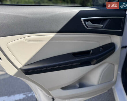 Білий Форд Едж, об'ємом двигуна 2 л та пробігом 143 тис. км за 18200 $, фото 18 на Automoto.ua