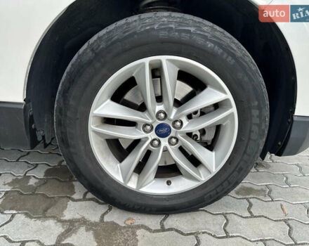 Белый Форд Эдж, объемом двигателя 3.5 л и пробегом 189 тыс. км за 13650 $, фото 16 на Automoto.ua
