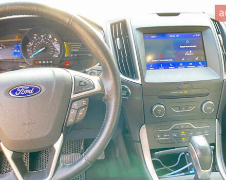 Белый Форд Эдж, объемом двигателя 2 л и пробегом 206 тыс. км за 16500 $, фото 7 на Automoto.ua