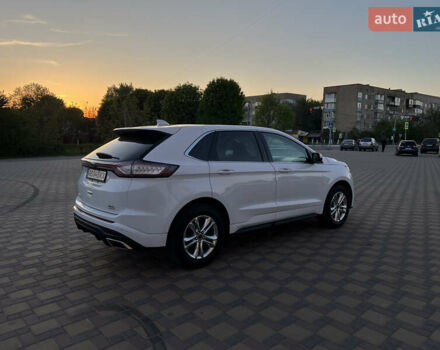 Білий Форд Едж, об'ємом двигуна 2 л та пробігом 61 тис. км за 18800 $, фото 3 на Automoto.ua