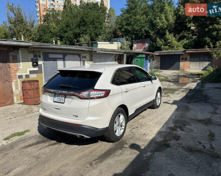 Білий Форд Едж, об'ємом двигуна 3.5 л та пробігом 220 тис. км за 15000 $, фото 4 на Automoto.ua