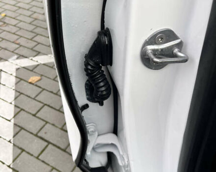 Білий Форд Едж, об'ємом двигуна 2.7 л та пробігом 207 тис. км за 16800 $, фото 43 на Automoto.ua