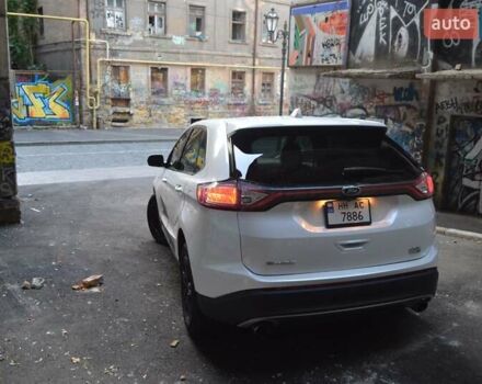 Белый Форд Эдж, объемом двигателя 2 л и пробегом 176 тыс. км за 15800 $, фото 3 на Automoto.ua