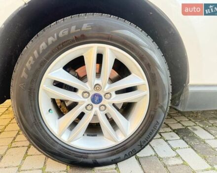 Белый Форд Эдж, объемом двигателя 2 л и пробегом 98 тыс. км за 16700 $, фото 20 на Automoto.ua