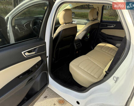 Белый Форд Эдж, объемом двигателя 2 л и пробегом 212 тыс. км за 14899 $, фото 13 на Automoto.ua