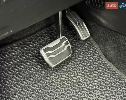 Белый Форд Эдж, объемом двигателя 2.72 л и пробегом 103 тыс. км за 17400 $, фото 24 на Automoto.ua