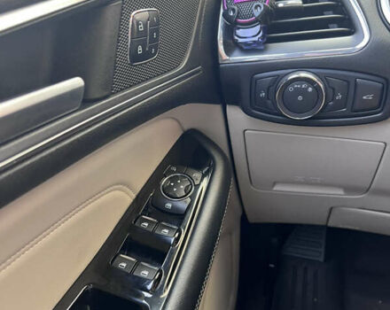 Белый Форд Эдж, объемом двигателя 2 л и пробегом 160 тыс. км за 18000 $, фото 16 на Automoto.ua