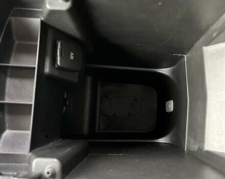 Білий Форд Едж, об'ємом двигуна 2.7 л та пробігом 207 тис. км за 16800 $, фото 48 на Automoto.ua