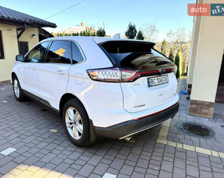 Белый Форд Эдж, объемом двигателя 2 л и пробегом 118 тыс. км за 17900 $, фото 2 на Automoto.ua