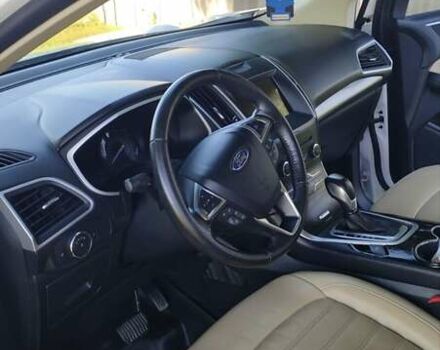 Білий Форд Едж, об'ємом двигуна 2 л та пробігом 192 тис. км за 15777 $, фото 3 на Automoto.ua