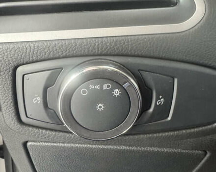 Білий Форд Едж, об'ємом двигуна 2 л та пробігом 81 тис. км за 14700 $, фото 11 на Automoto.ua
