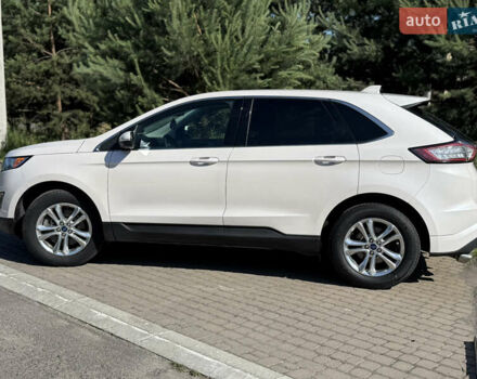 Білий Форд Едж, об'ємом двигуна 2 л та пробігом 143 тис. км за 14700 $, фото 3 на Automoto.ua