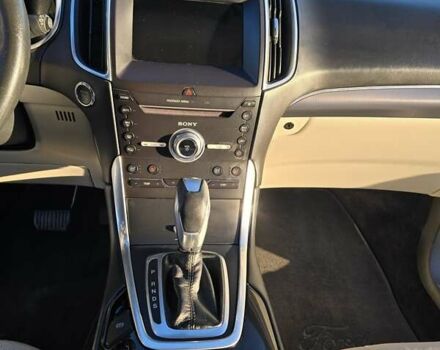 Білий Форд Едж, об'ємом двигуна 2 л та пробігом 170 тис. км за 17500 $, фото 5 на Automoto.ua