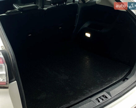 Білий Форд Едж, об'ємом двигуна 2.69 л та пробігом 96 тис. км за 15999 $, фото 40 на Automoto.ua