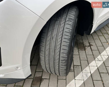 Білий Форд Едж, об'ємом двигуна 2.7 л та пробігом 207 тис. км за 16800 $, фото 32 на Automoto.ua