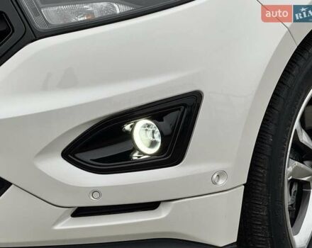 Белый Форд Эдж, объемом двигателя 2.72 л и пробегом 103 тыс. км за 17400 $, фото 3 на Automoto.ua