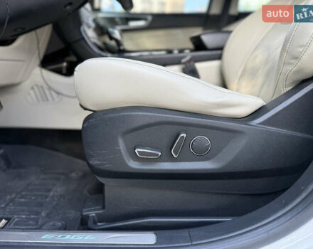 Білий Форд Едж, об'ємом двигуна 2 л та пробігом 163 тис. км за 20300 $, фото 32 на Automoto.ua