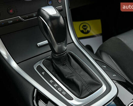 Білий Форд Едж, об'ємом двигуна 2.69 л та пробігом 112 тис. км за 20650 $, фото 14 на Automoto.ua