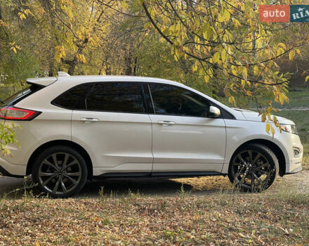Форд Эдж 2018 в Днепре (Днепропетровске) на Automoto.ua Белый Форд Эдж, объемом двигателя 2.7 л и пробегом 70 тыс. км за 19900 $, фото 3 на Automoto.ua
