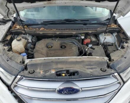 Белый Форд Эдж, объемом двигателя 2 л и пробегом 61 тыс. км за 2800 $, фото 11 на Automoto.ua