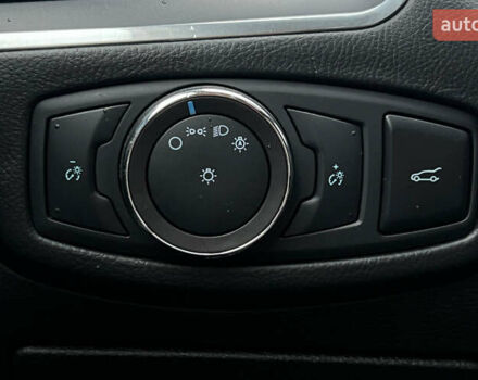 Білий Форд Едж, об'ємом двигуна 2.69 л та пробігом 112 тис. км за 20650 $, фото 15 на Automoto.ua