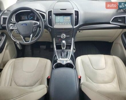 Білий Форд Едж, об'ємом двигуна 2 л та пробігом 136 тис. км за 3400 $, фото 7 на Automoto.ua