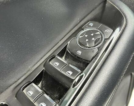 Белый Форд Эдж, объемом двигателя 3.5 л и пробегом 75 тыс. км за 22000 $, фото 33 на Automoto.ua