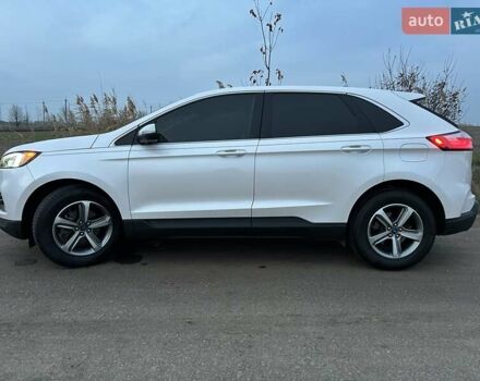 Белый Форд Эдж, объемом двигателя 2 л и пробегом 152 тыс. км за 20500 $, фото 5 на Automoto.ua