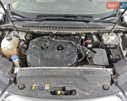 Білий Форд Едж, об'ємом двигуна 2 л та пробігом 149 тис. км за 3500 $, фото 11 на Automoto.ua