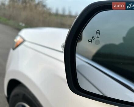 Белый Форд Эдж, объемом двигателя 2 л и пробегом 152 тыс. км за 20500 $, фото 60 на Automoto.ua