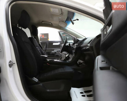 Белый Форд Эдж, объемом двигателя 2 л и пробегом 234 тыс. км за 13900 $, фото 63 на Automoto.ua