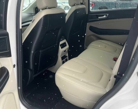 Білий Форд Едж, об'ємом двигуна 2 л та пробігом 31 тис. км за 11000 $, фото 15 на Automoto.ua