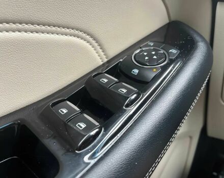 Білий Форд Едж, об'ємом двигуна 2 л та пробігом 31 тис. км за 11000 $, фото 10 на Automoto.ua